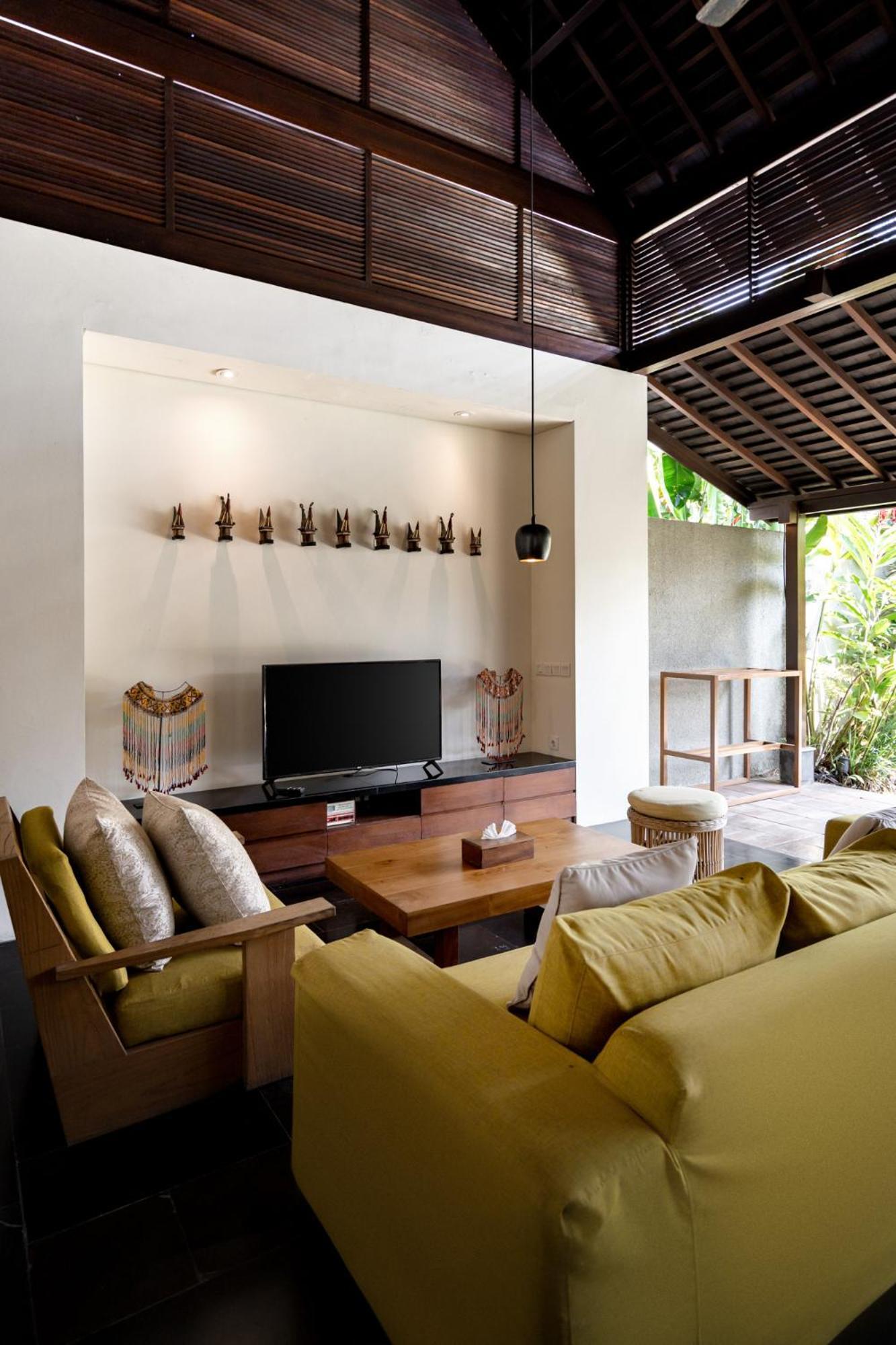 Bumbak Park Villas By Nakula Canggu Exteriör bild